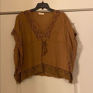 The Hanger Mustard Peasant Top